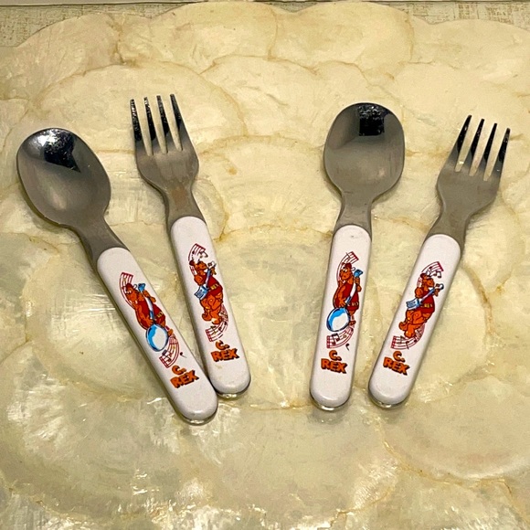 Rare Vintage 1987 Kraft Macaroni & Cheese Cheesasaurus Rex! 2 Forks 2 Spoons ! - Picture 1 of 11